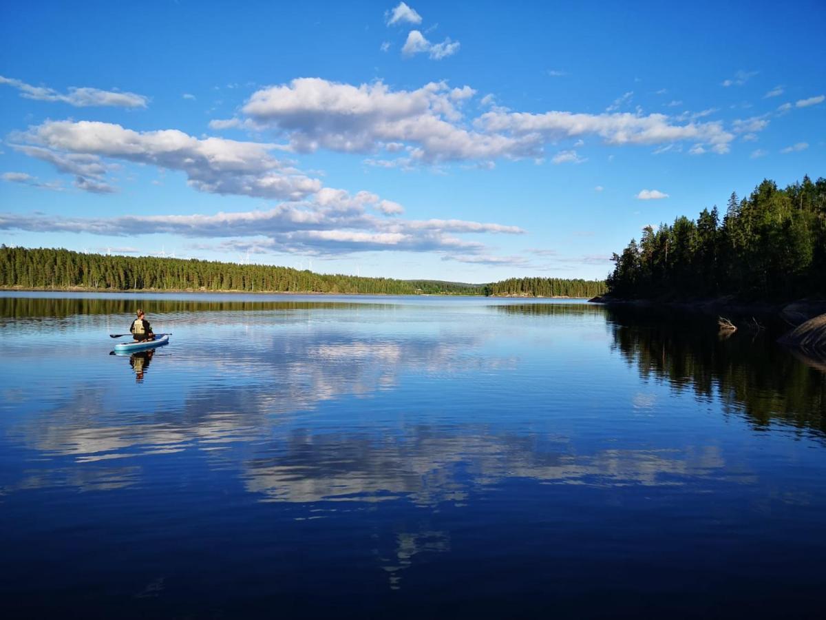 Lake And Forest Hideaway Arjang Exterior photo